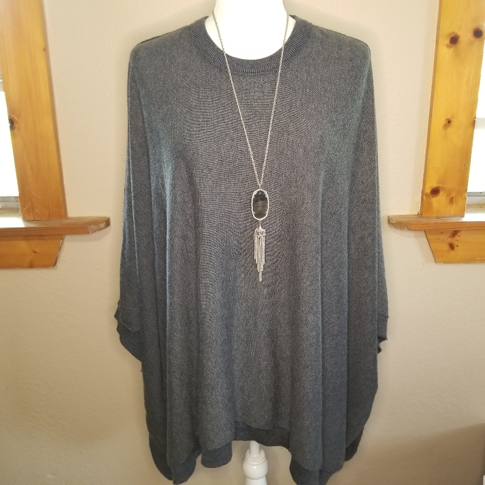 Joie gray poncho